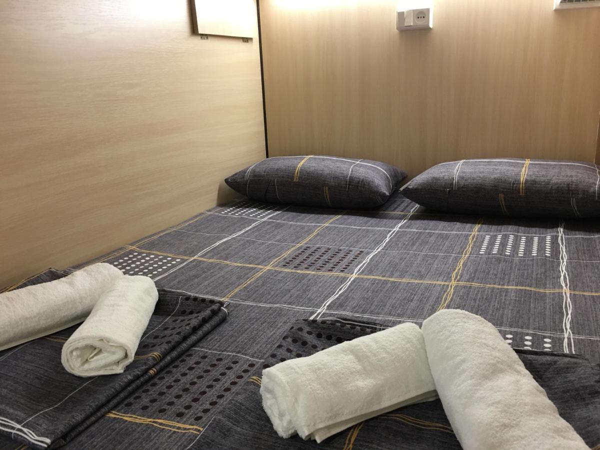 Bonvenon Capsule Hostel Ереван Екстериор снимка