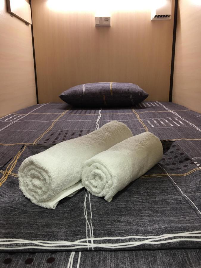 Bonvenon Capsule Hostel Ереван Екстериор снимка