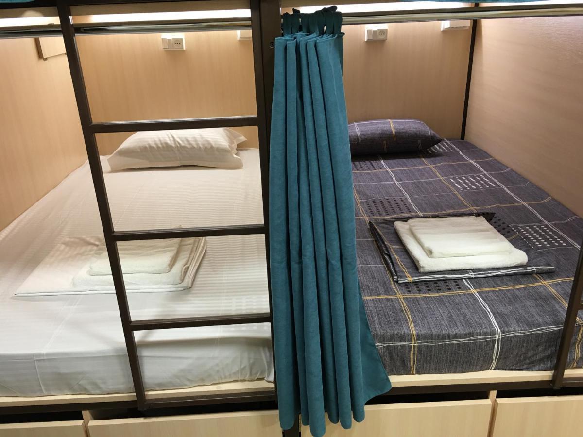 Bonvenon Capsule Hostel Ереван Екстериор снимка