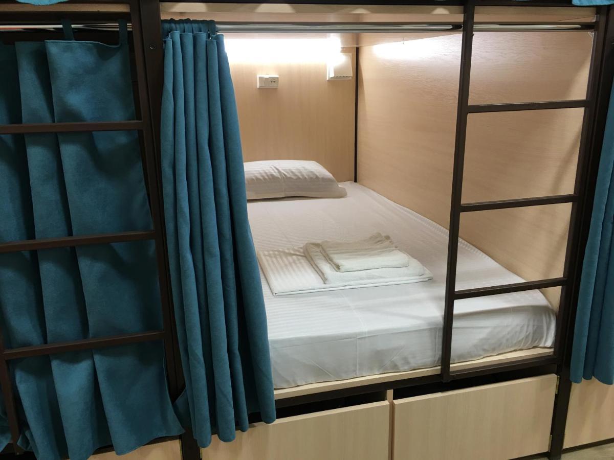 Bonvenon Capsule Hostel Ереван Екстериор снимка