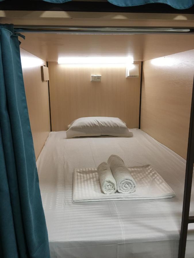 Bonvenon Capsule Hostel Ереван Екстериор снимка