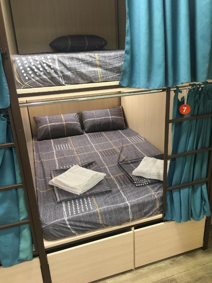 Bonvenon Capsule Hostel Ереван Екстериор снимка