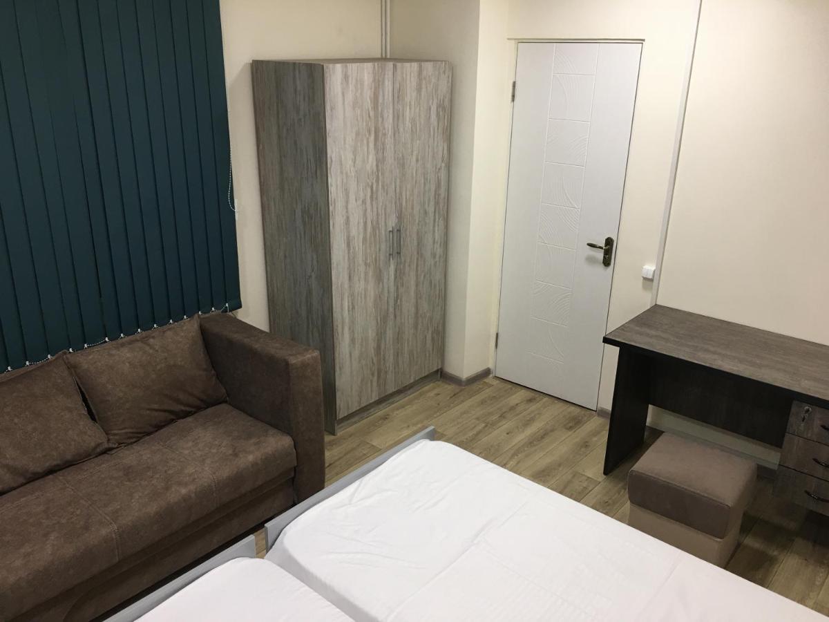 Bonvenon Capsule Hostel Ереван Екстериор снимка