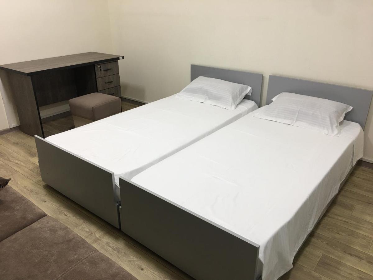 Bonvenon Capsule Hostel Ереван Екстериор снимка