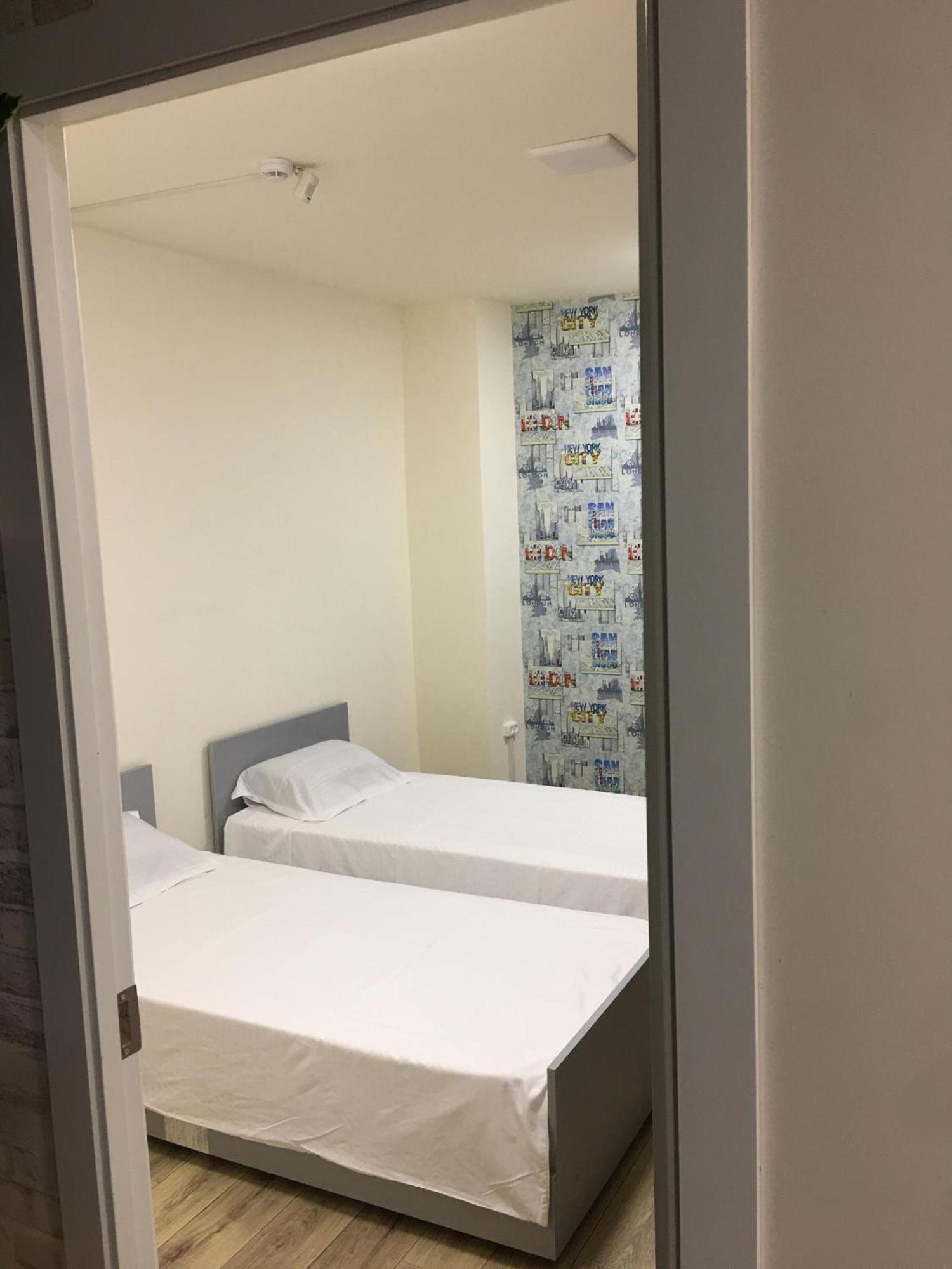 Bonvenon Capsule Hostel Ереван Екстериор снимка